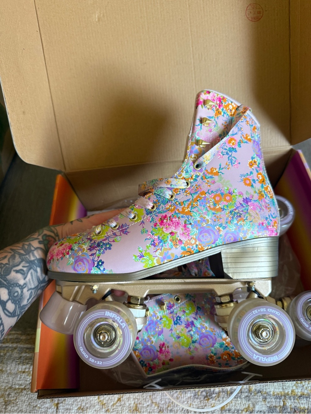 Floral Pink High-Top Roller Skates